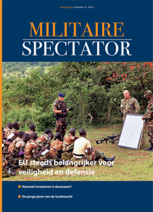 Militaire-Spectator-12-2013-1.jpg